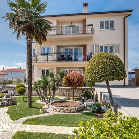 Cosmopolitan Apartmán Krk Town