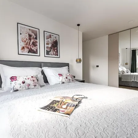 Cosmopolitan Krk Town